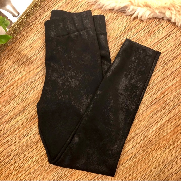 3/$30🌻| BCBG Foiled Leggings - Picture 3 of 7